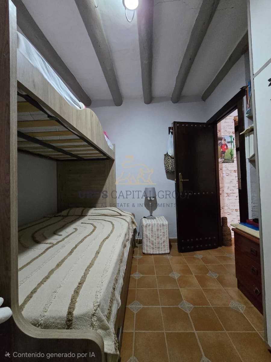 3 bedroom Semi-detached Villa for sale in La Victoria with pool - € 145,000 (Ref: 9491785)