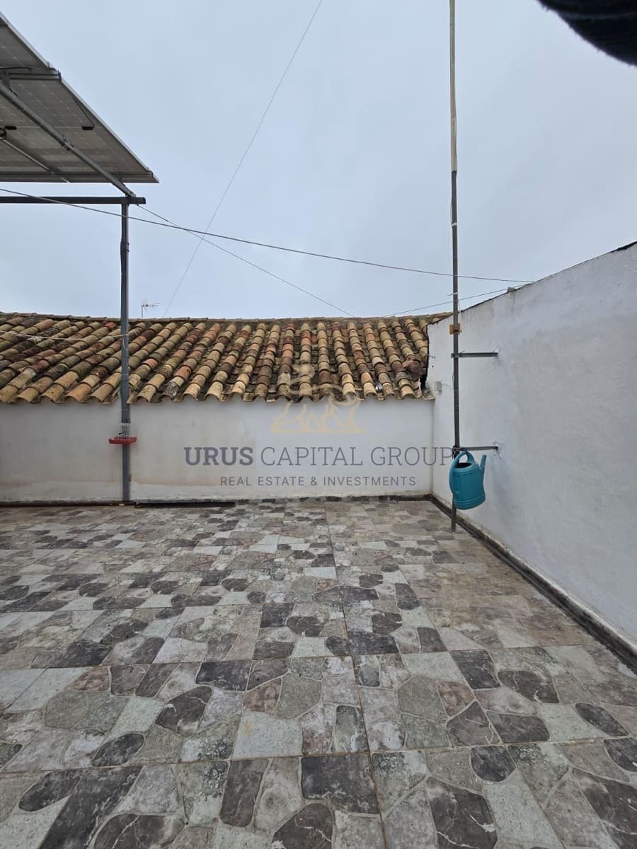 3 bedroom Semi-detached Villa for sale in La Victoria with pool - € 145,000 (Ref: 9491785)