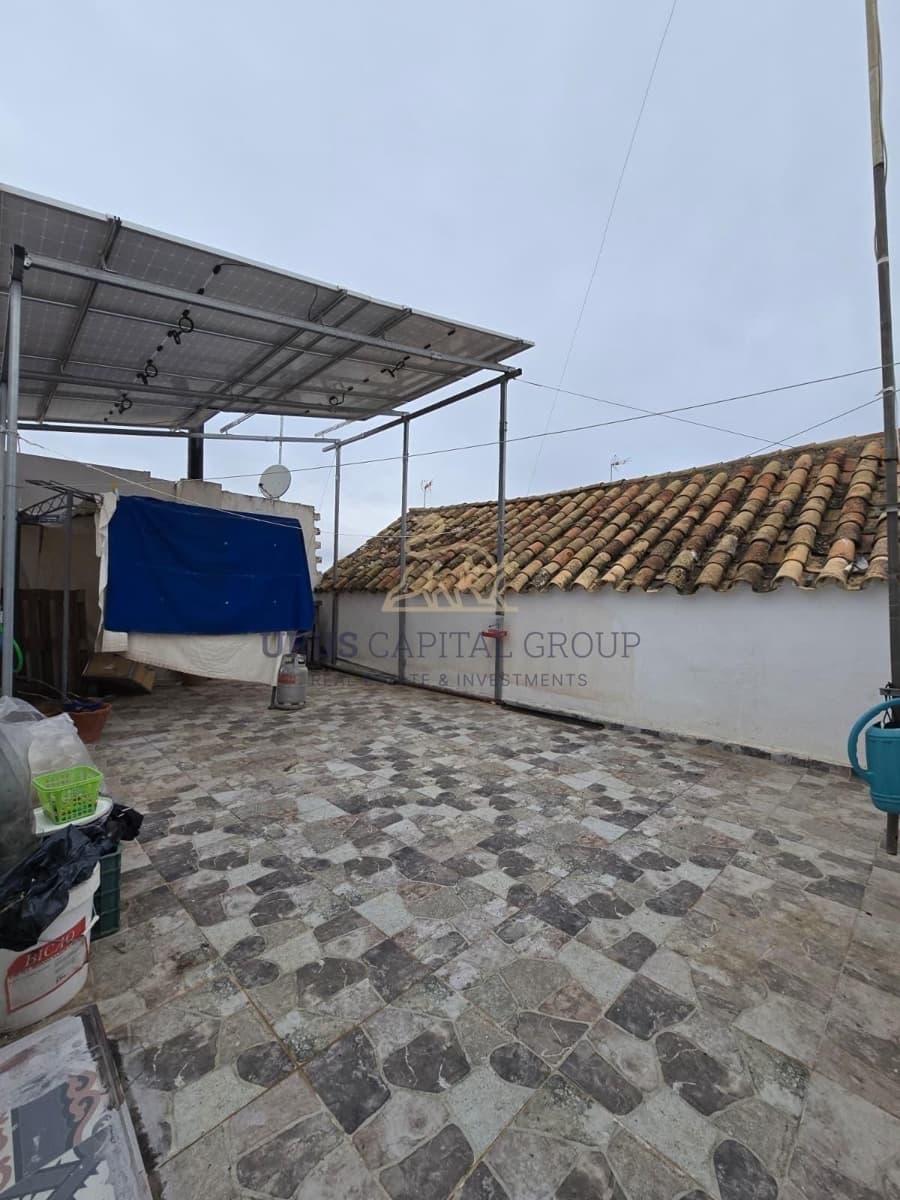 3 bedroom Semi-detached Villa for sale in La Victoria with pool - € 145,000 (Ref: 9491785)