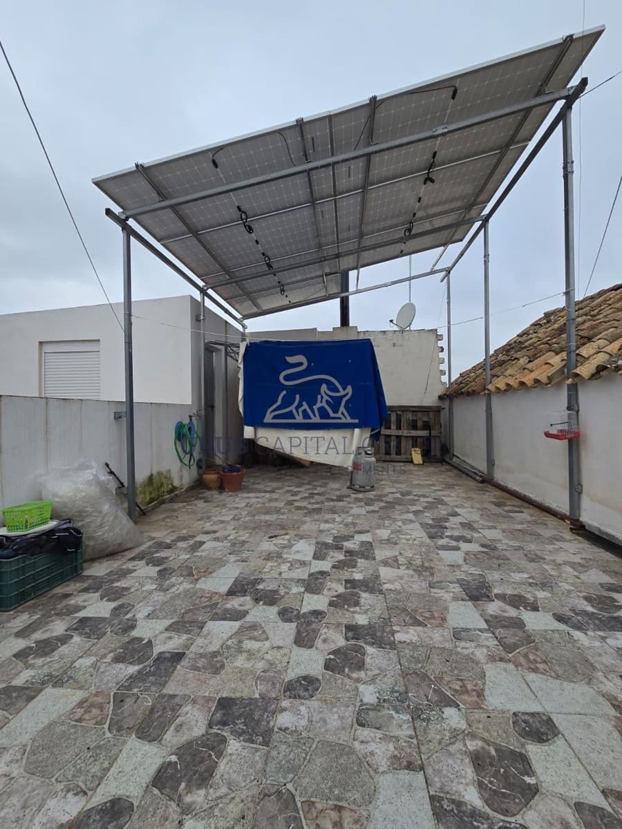 3 bedroom Semi-detached Villa for sale in La Victoria with pool - € 145,000 (Ref: 9491785)