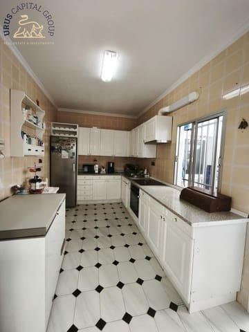 3 chambre Maison de Ville à vendre à Morón de la Frontera avec garage - 120 000 € (Ref: 9491787)