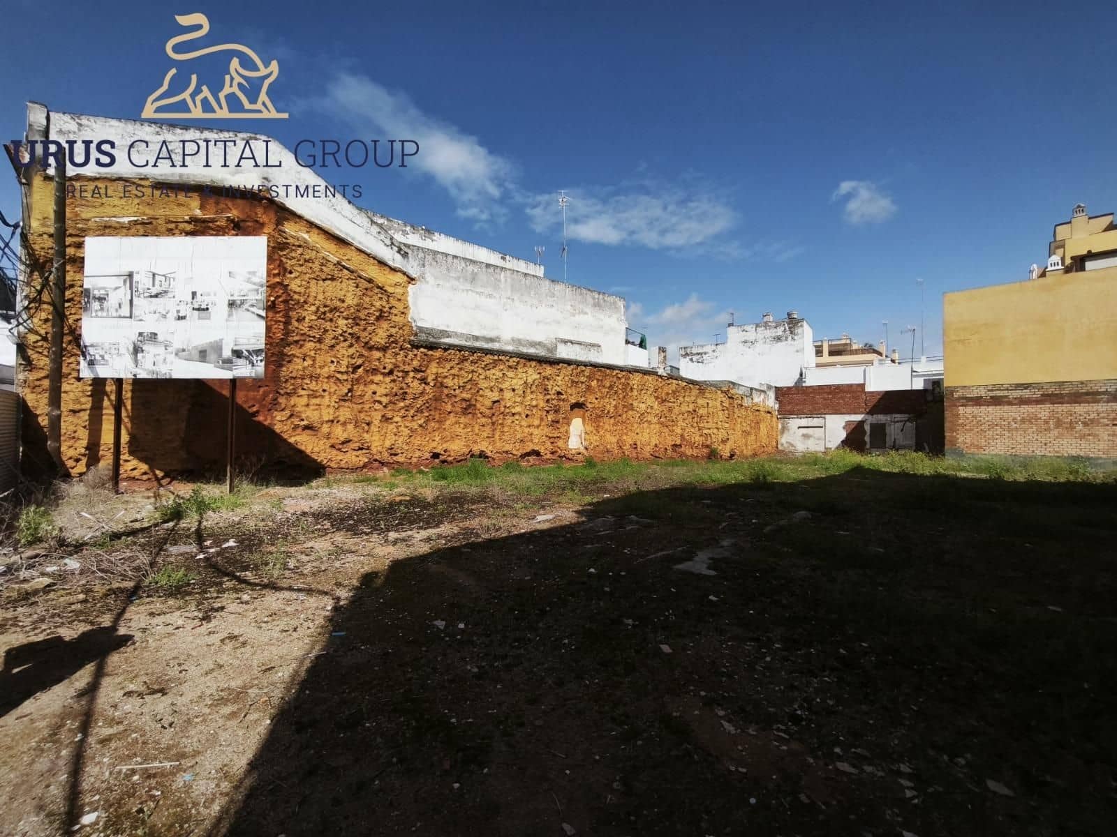 Building Plot for sale in Dos Hermanas - € 300,000 (Ref: 9491788)