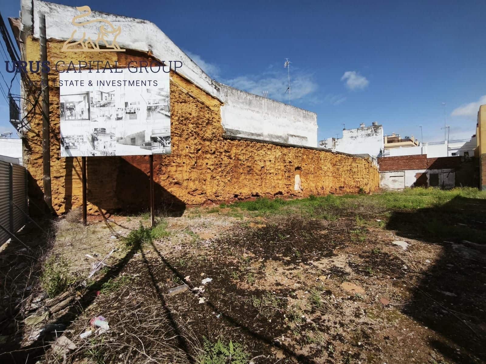 Building Plot for sale in Dos Hermanas - € 300,000 (Ref: 9491788)