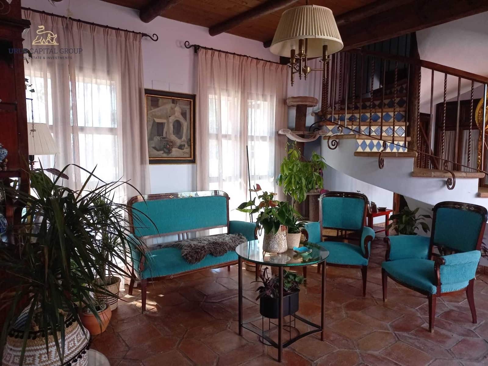 5 makuuhuone Huvila myytävänä paikassa Cordoba kaupunki mukana uima-altaan 
autotalli - 890 000 € (Ref: 9491791)