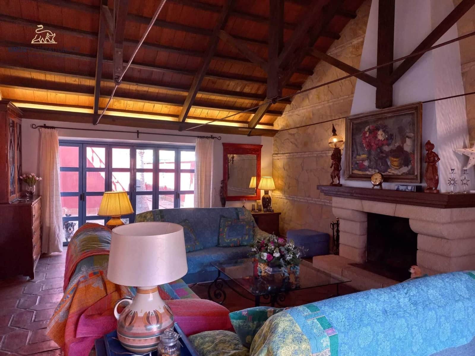 5 makuuhuone Huvila myytävänä paikassa Cordoba kaupunki mukana uima-altaan 
autotalli - 890 000 € (Ref: 9491791)