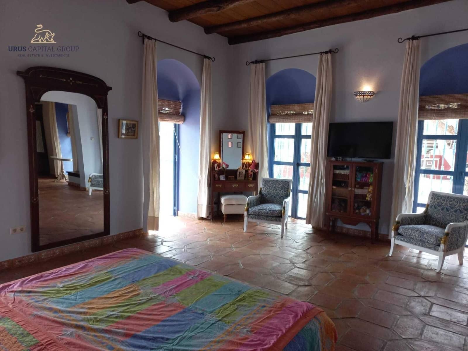 5 makuuhuone Huvila myytävänä paikassa Cordoba kaupunki mukana uima-altaan 
autotalli - 890 000 € (Ref: 9491791)