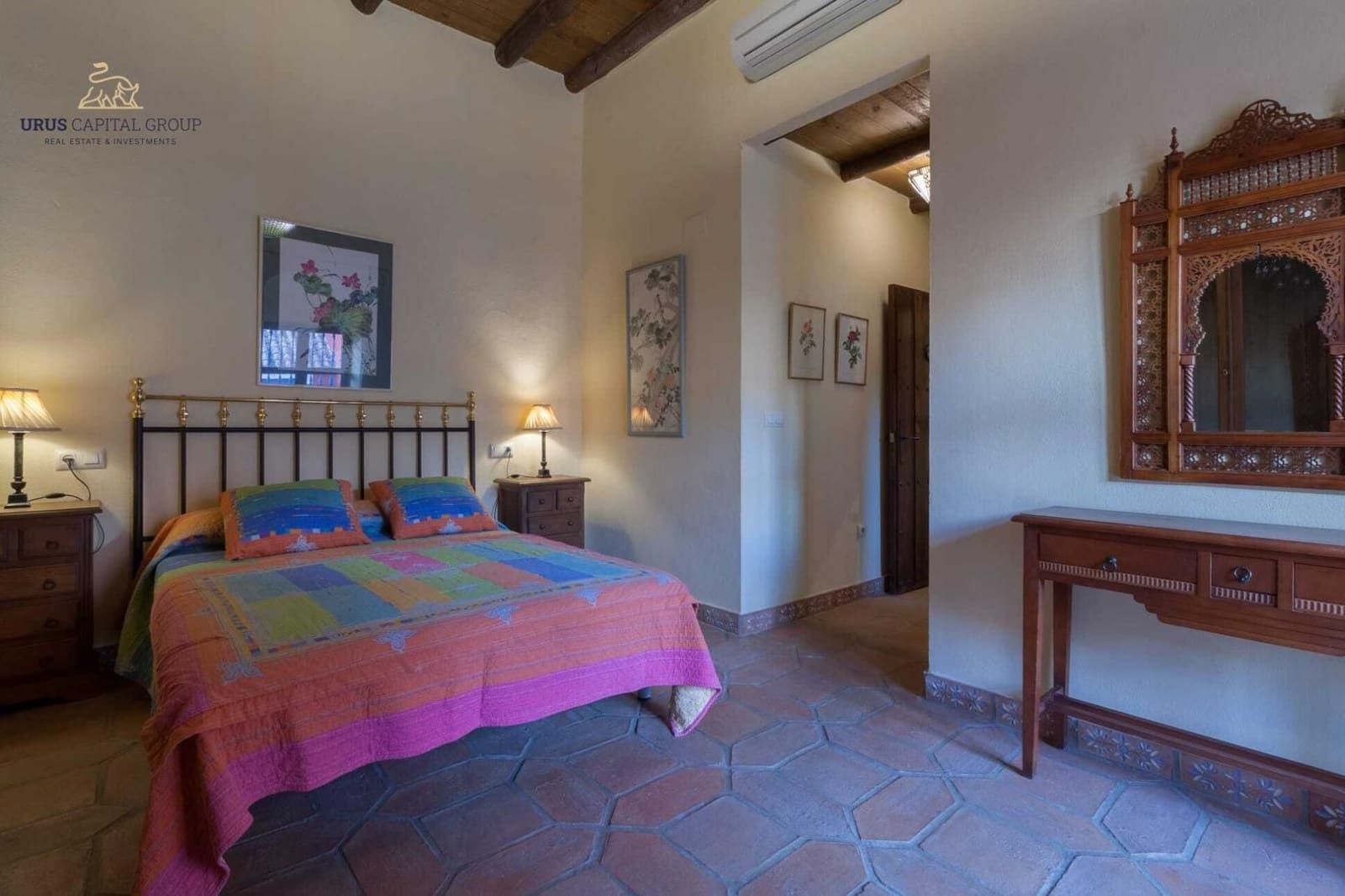 5 makuuhuone Huvila myytävänä paikassa Cordoba kaupunki mukana uima-altaan 
autotalli - 890 000 € (Ref: 9491791)