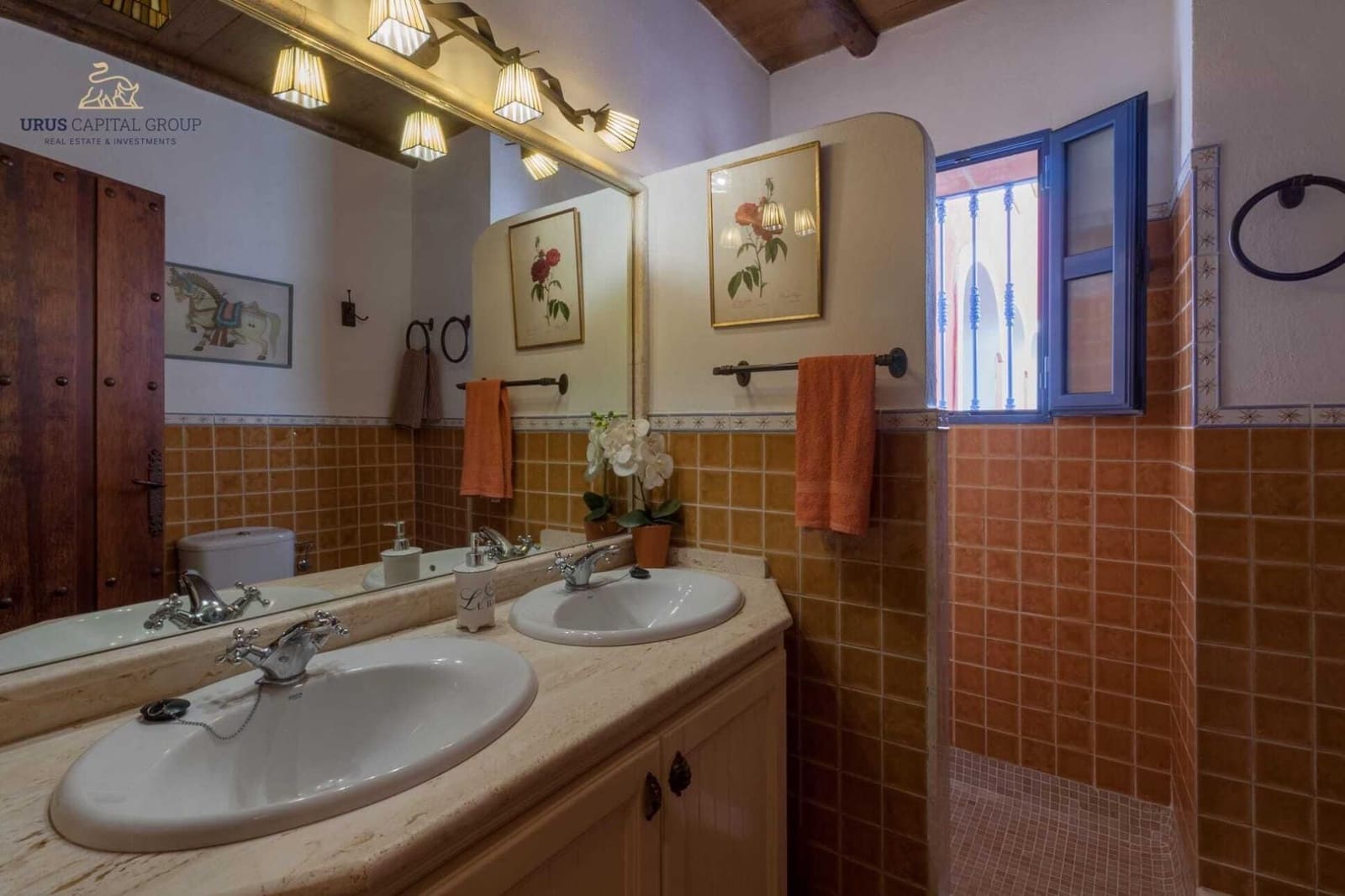 5 makuuhuone Huvila myytävänä paikassa Cordoba kaupunki mukana uima-altaan 
autotalli - 890 000 € (Ref: 9491791)