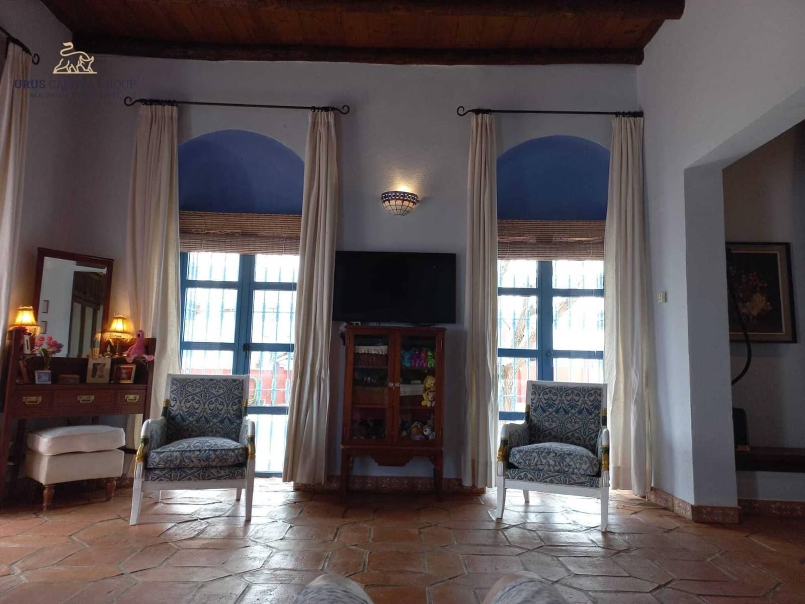 5 makuuhuone Huvila myytävänä paikassa Cordoba kaupunki mukana uima-altaan 
autotalli - 890 000 € (Ref: 9491791)