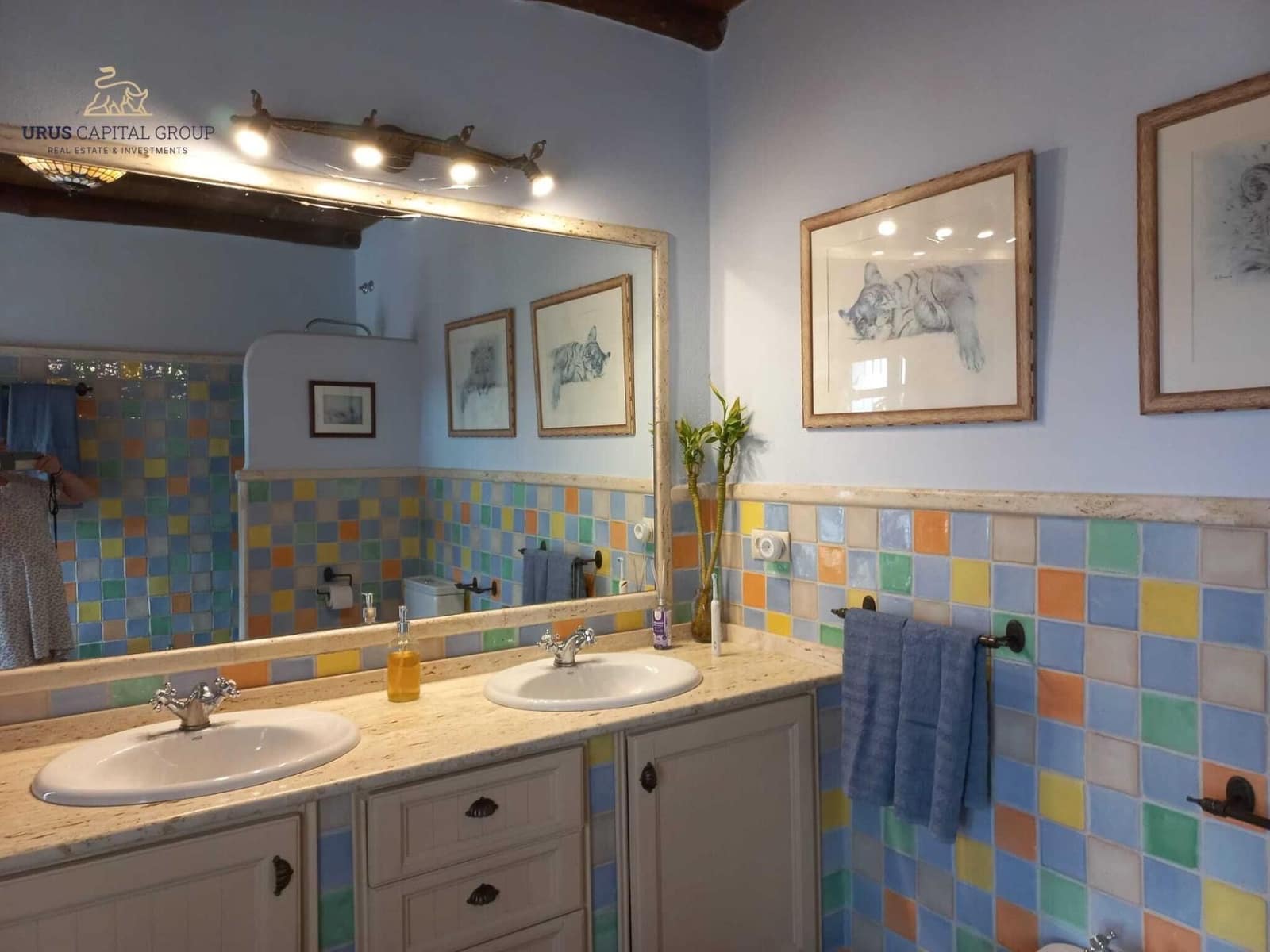 5 makuuhuone Huvila myytävänä paikassa Cordoba kaupunki mukana uima-altaan 
autotalli - 890 000 € (Ref: 9491791)