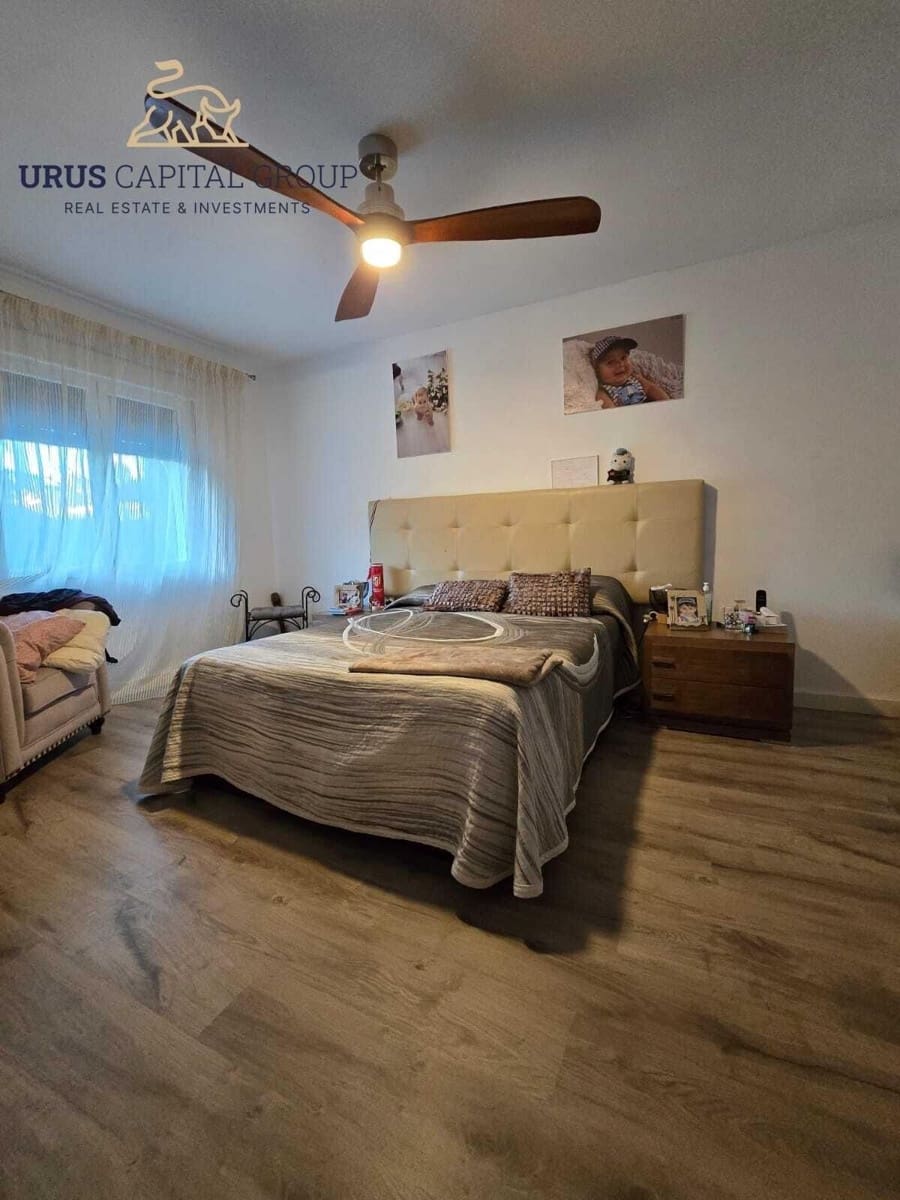 6 sypialnia Willa na sprzedaż w Miasto Kordoba z basenem garażem - 675 000 € (Ref: 9491792)