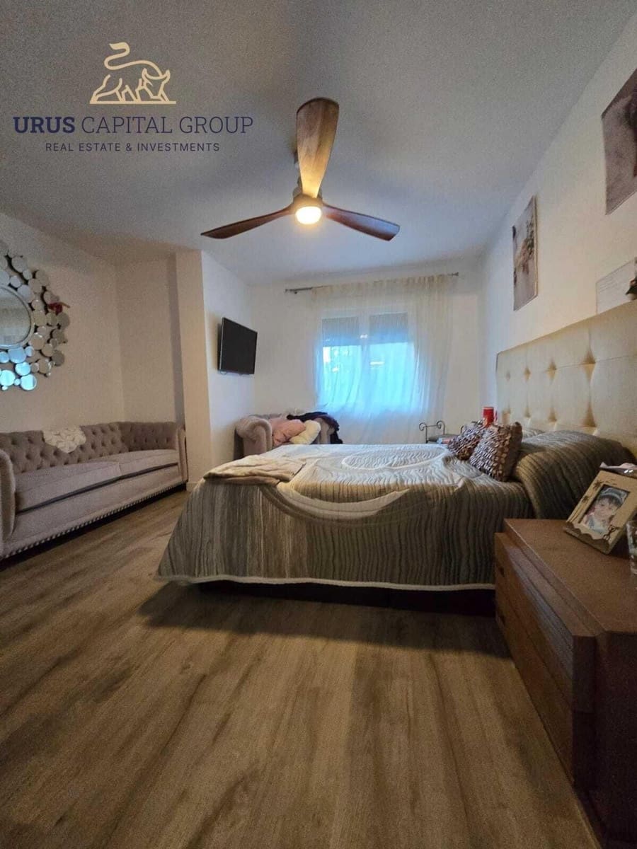 6 sypialnia Willa na sprzedaż w Miasto Kordoba z basenem garażem - 675 000 € (Ref: 9491792)