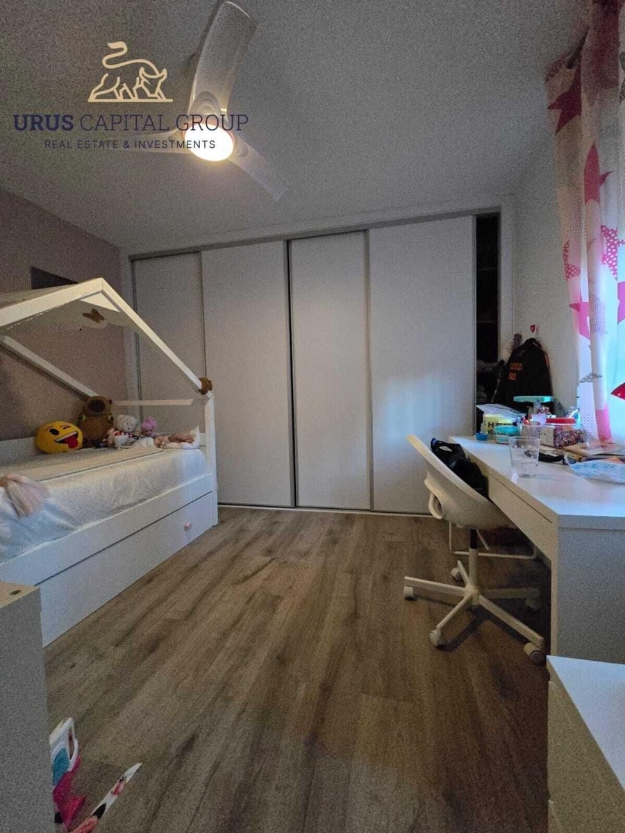 6 sypialnia Willa na sprzedaż w Miasto Kordoba z basenem garażem - 675 000 € (Ref: 9491792)