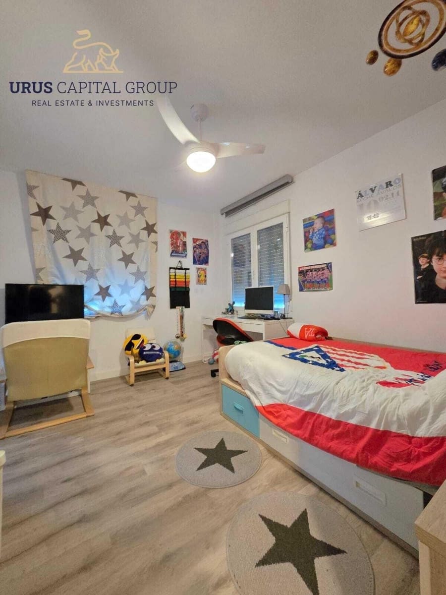 6 sypialnia Willa na sprzedaż w Miasto Kordoba z basenem garażem - 675 000 € (Ref: 9491792)