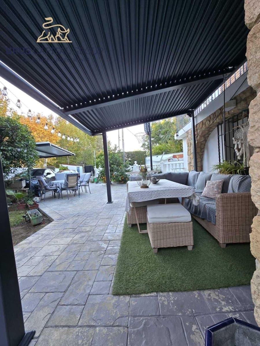 6 sypialnia Willa na sprzedaż w Miasto Kordoba z basenem garażem - 675 000 € (Ref: 9491792)