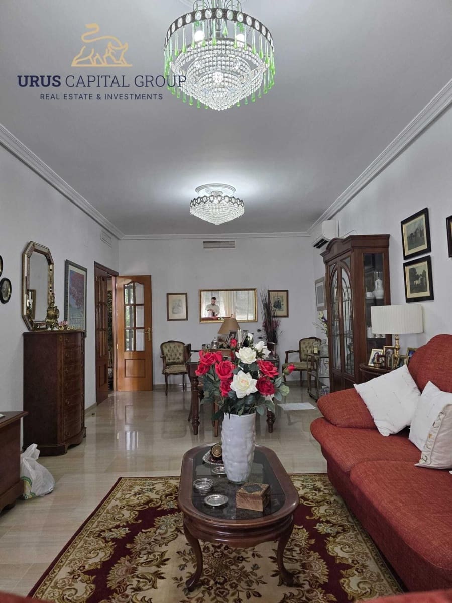 5 slaapkamer Villa te koop in Cordoba stad met garage - € 560.000 (Ref: 9491793)