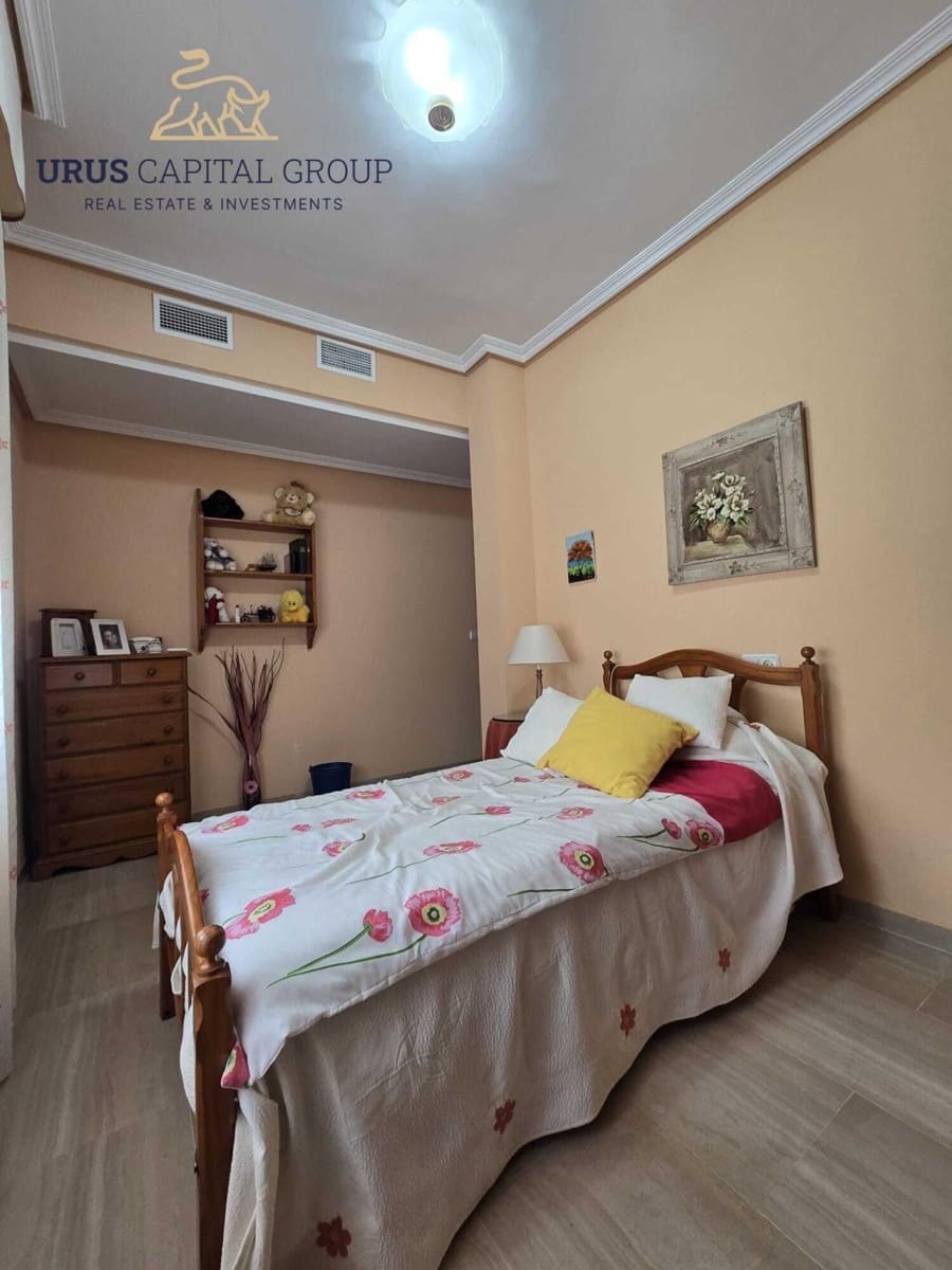5 slaapkamer Villa te koop in Cordoba stad met garage - € 560.000 (Ref: 9491793)