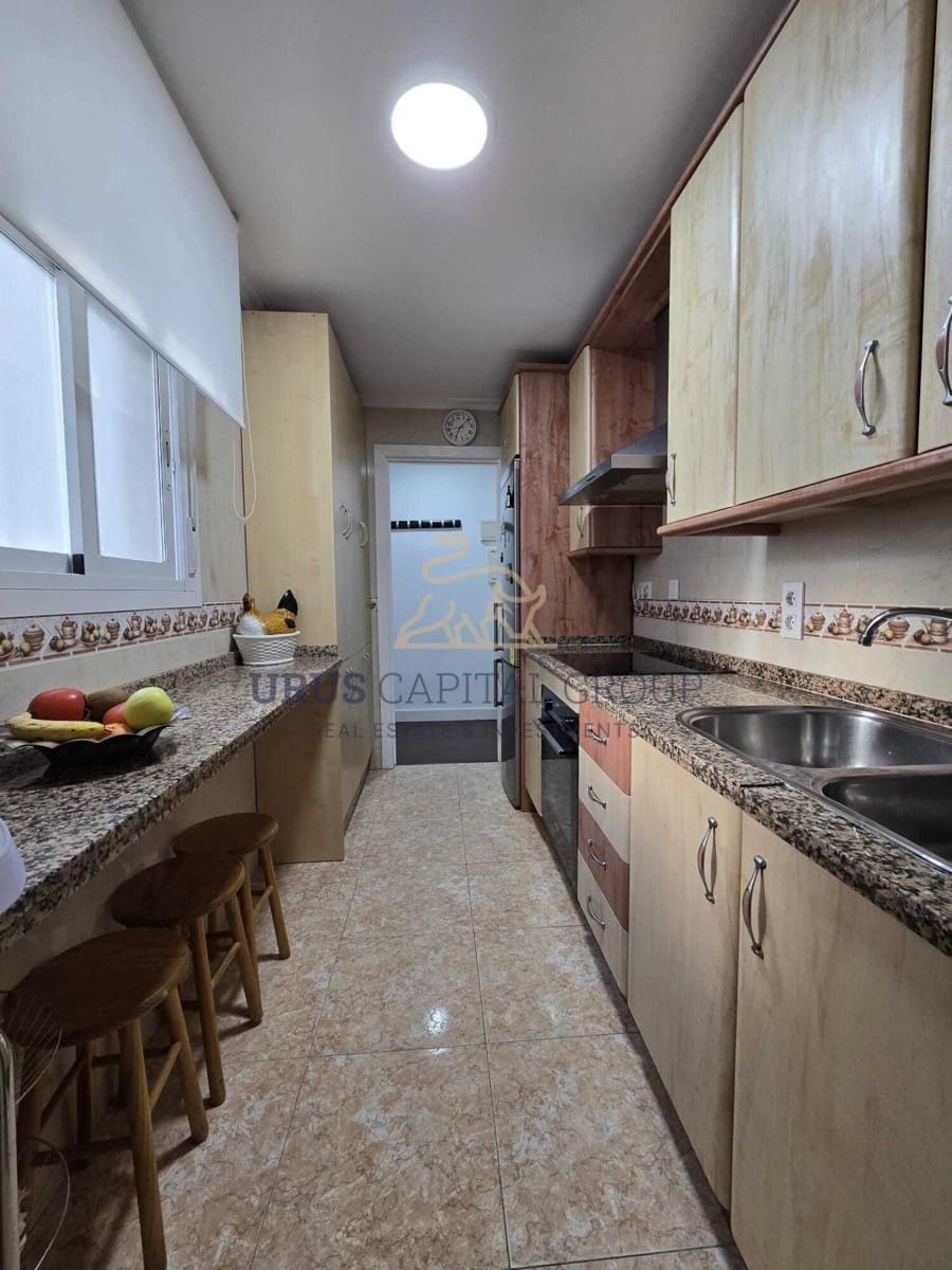 4 sypialnia Mieszkanie na sprzedaż w Miasto Kordoba z garażem - 145 000 € (Ref: 9491795)