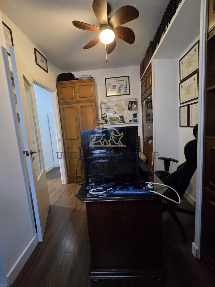 4 sypialnia Mieszkanie na sprzedaż w Miasto Kordoba z garażem - 145 000 € (Ref: 9491795)