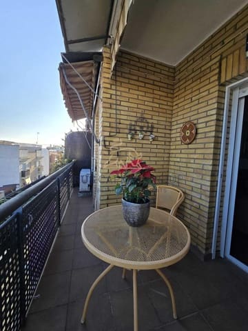 4 sypialnia Mieszkanie na sprzedaż w El Naranjo, Miasto Kordoba z garażem - 145 000 € (Ref: 9491795)