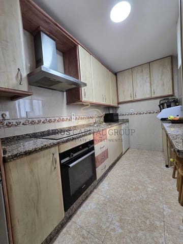 4 sypialnia Mieszkanie na sprzedaż w El Naranjo, Miasto Kordoba z garażem - 145 000 € (Ref: 9491795)