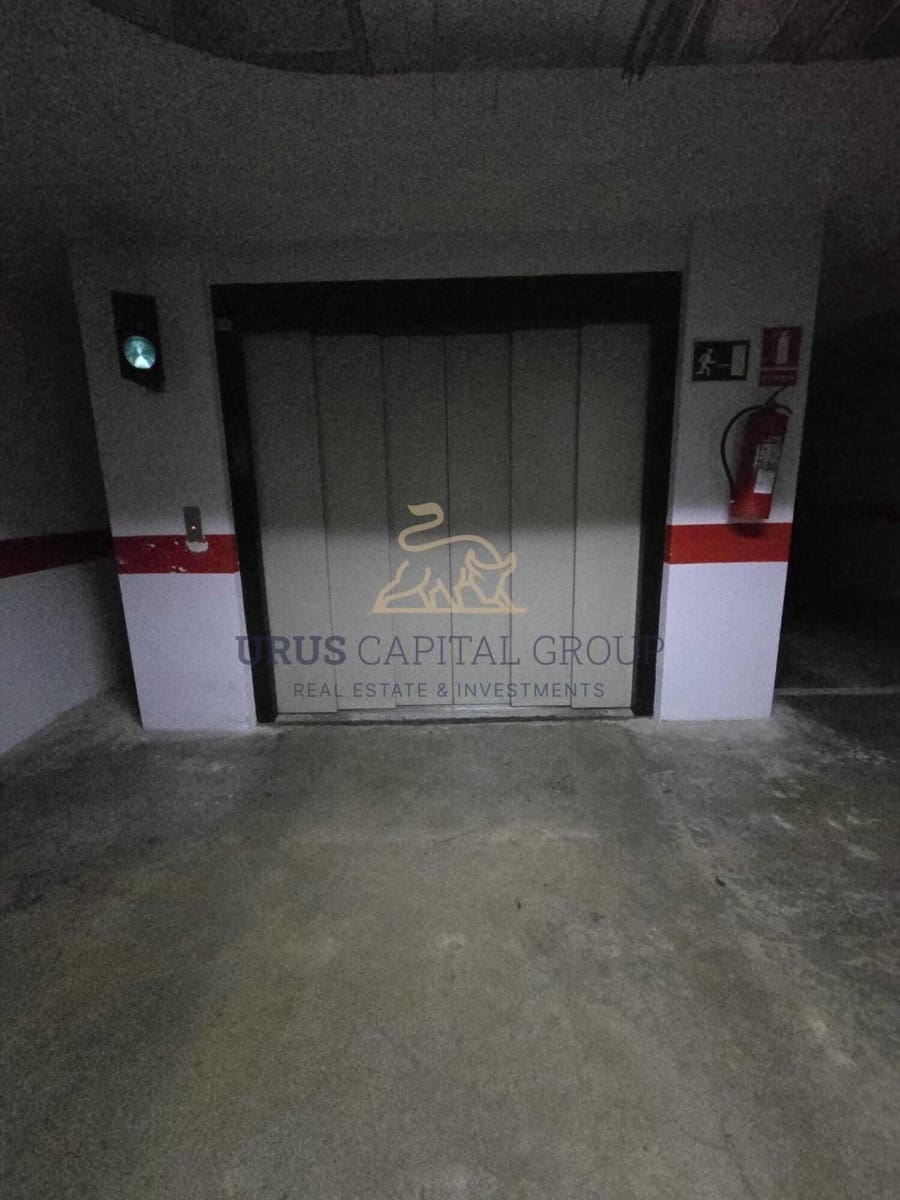 4 sypialnia Mieszkanie na sprzedaż w Miasto Kordoba z garażem - 145 000 € (Ref: 9491795)