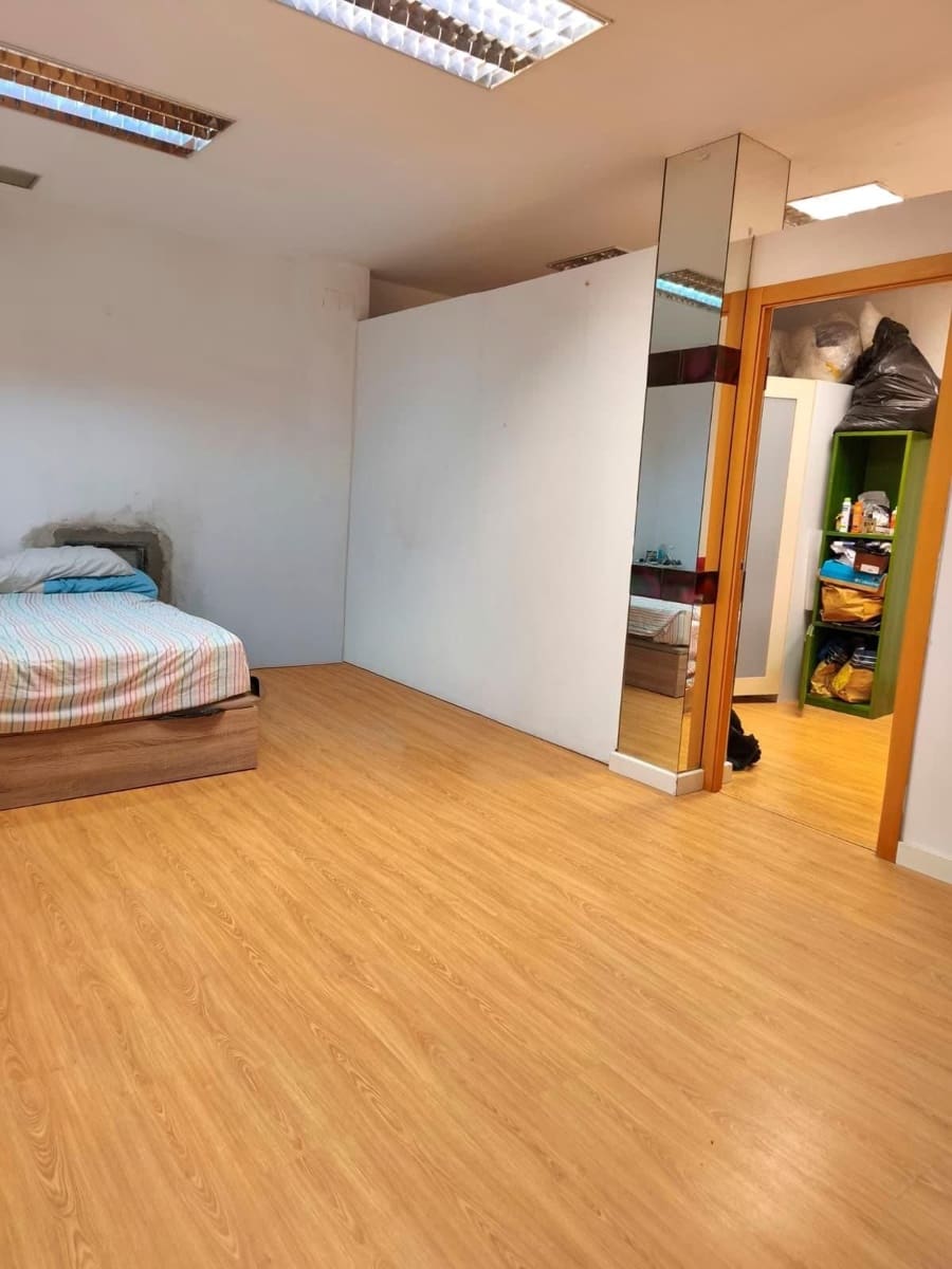 Local Comercial en Sevilla ciudad en venta - 600.000 € (Ref: 9491796)