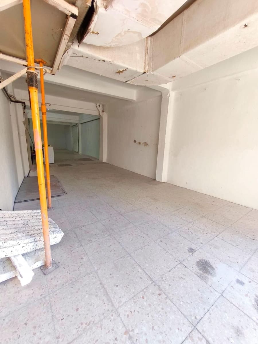Local Comercial en Sevilla ciudad en venta - 600.000 € (Ref: 9491796)