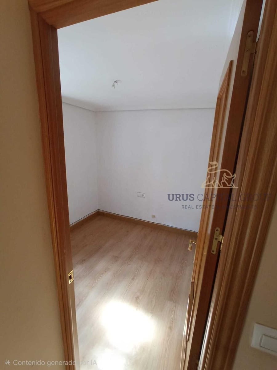 2 Zimmer Wohnung zu verkaufen in Cordoba Stadt - 105.999 € (Ref: 9499506)