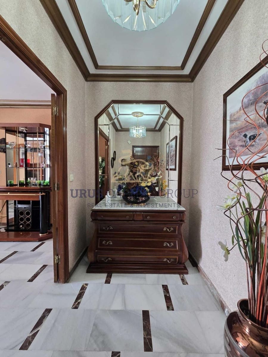 3 slaapkamer Flat te koop in Cordoba stad met zwembad - € 280.000 (Ref: 9516228)