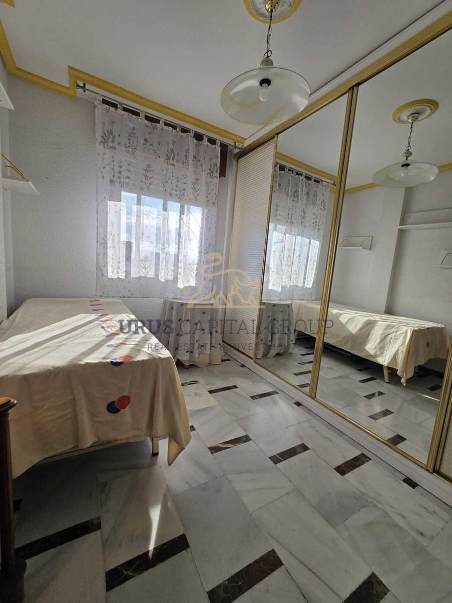 3 slaapkamer Flat te koop in Cordoba stad met zwembad - € 280.000 (Ref: 9516228)