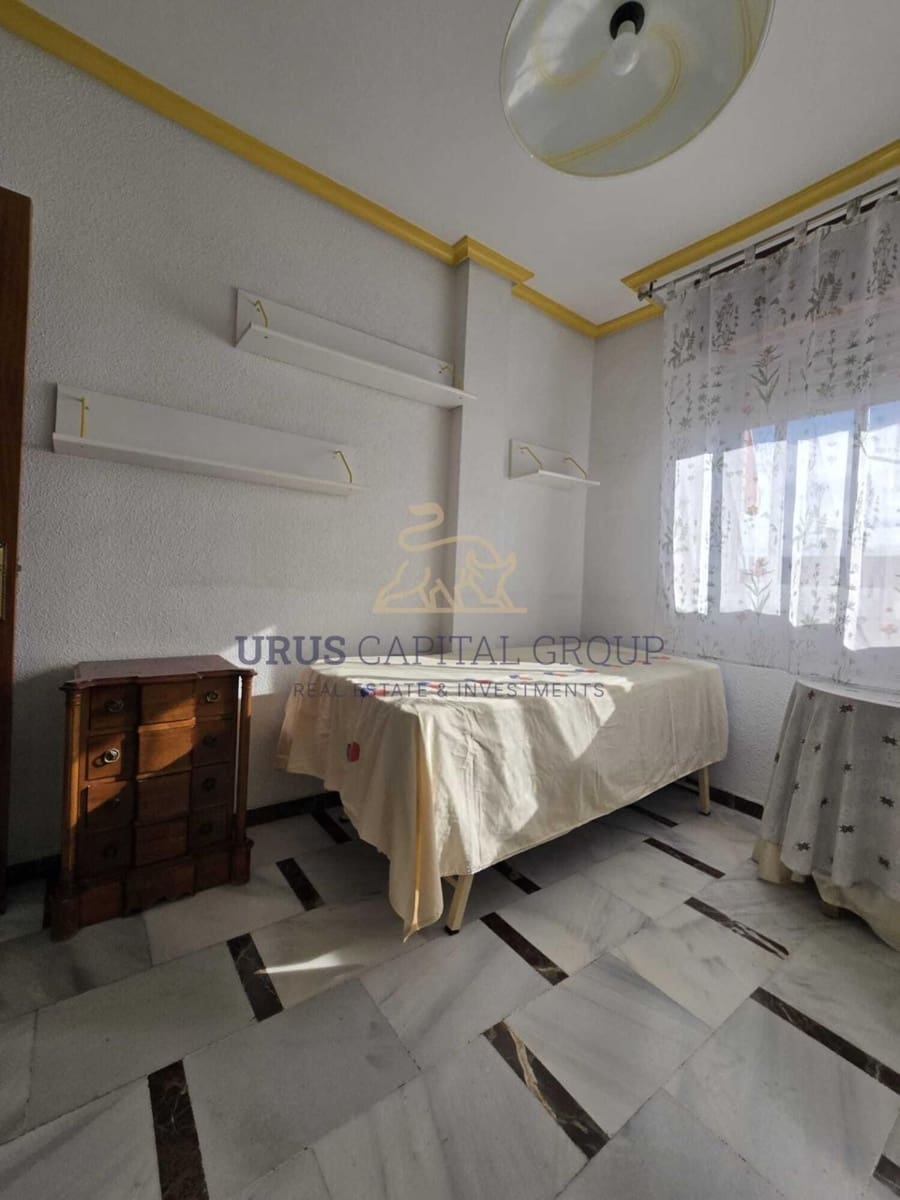 3 slaapkamer Flat te koop in Cordoba stad met zwembad - € 280.000 (Ref: 9516228)