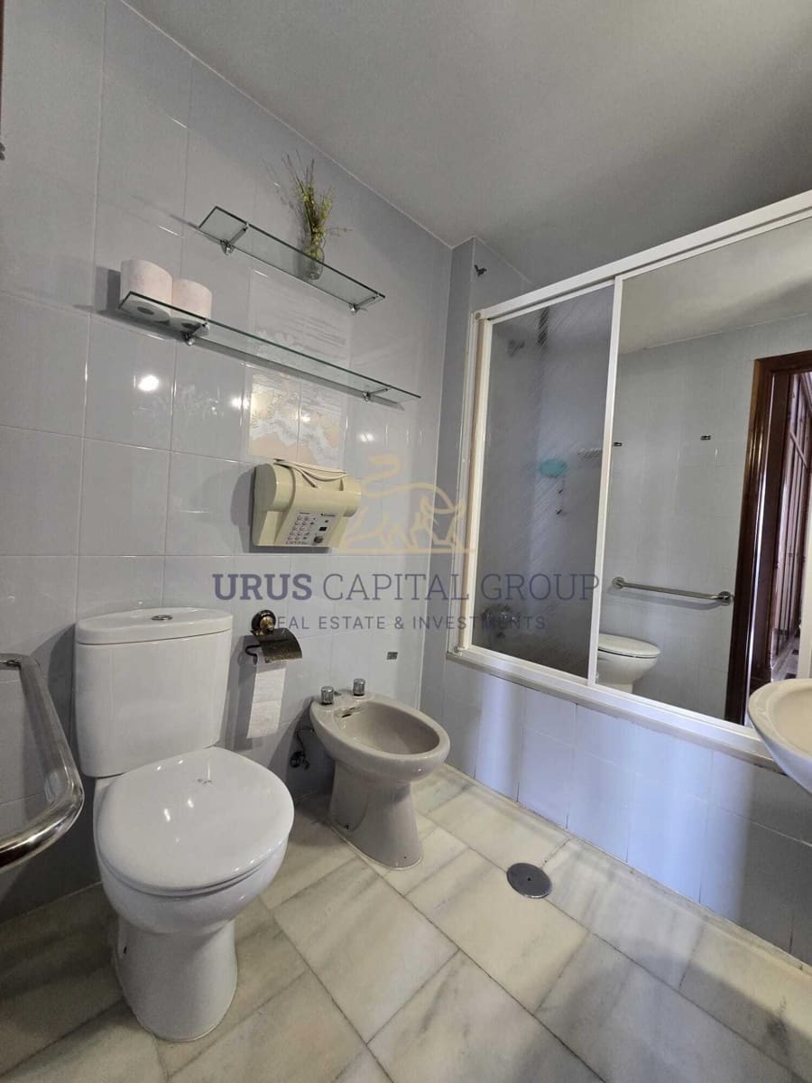 3 slaapkamer Flat te koop in Cordoba stad met zwembad - € 280.000 (Ref: 9516228)