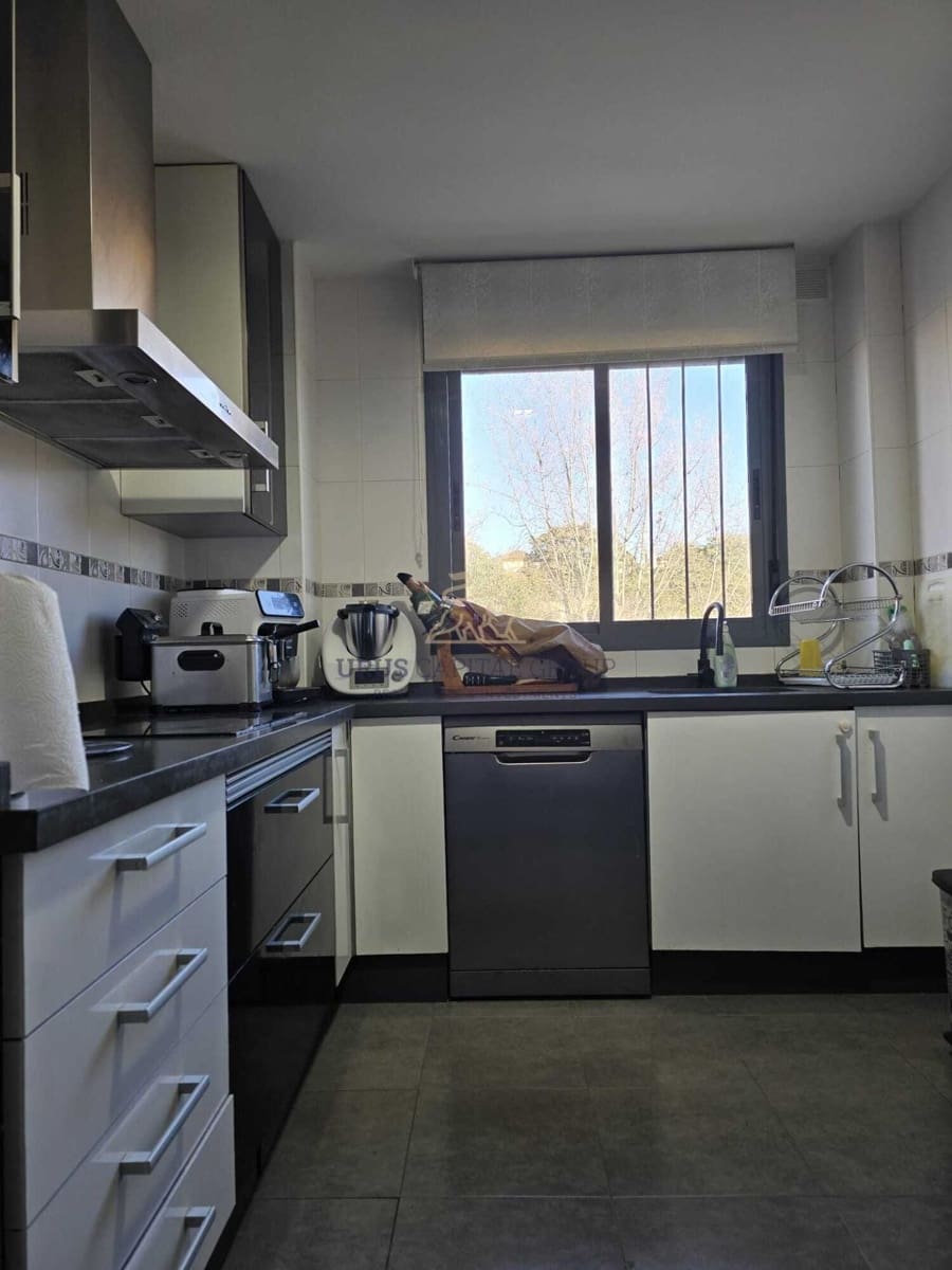 3 soverom Leilighet til salgs i Cordoba by med garasje - € 229 000 (Ref: 9528362)