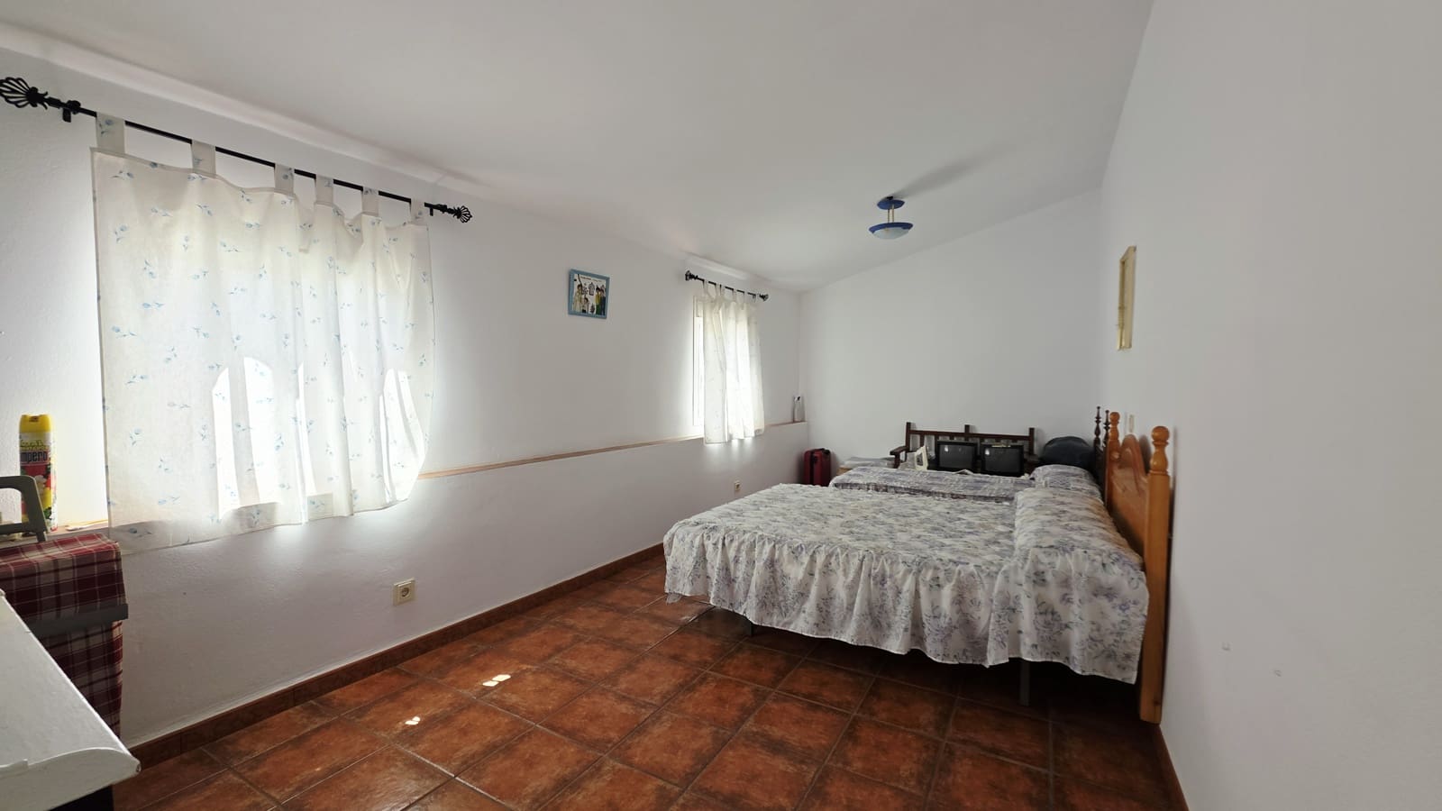 Adosado de 3 habitaciones en Canillas de Albaida en venta - 99.000 € (Ref: 10029514)