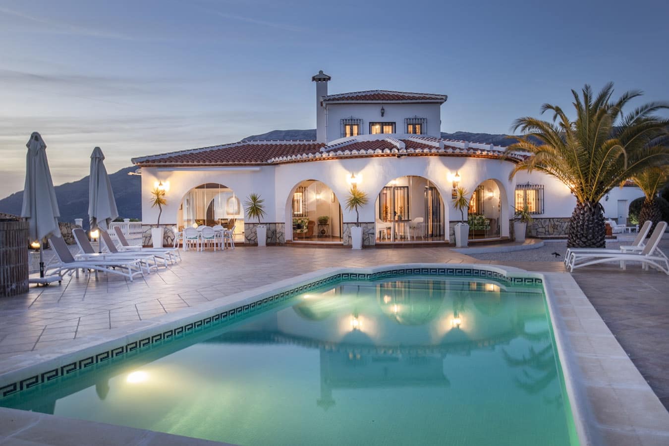 4 quarto Moradia para venda em Canillas de Albaida com piscina garagem - 1 200 000 € (Ref: 10029554)