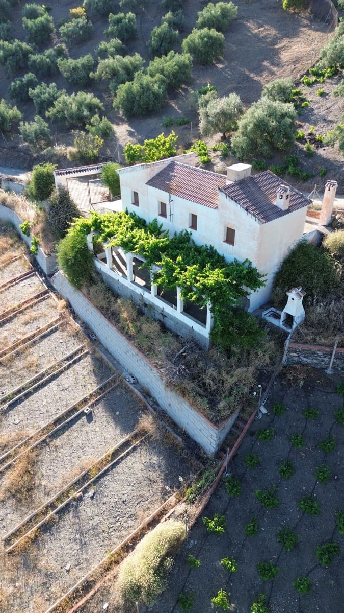 3 sovrum Finca/Hus på landet till salu i Canillas de Albaida med garage - 210 000 € (Ref: 10029563)