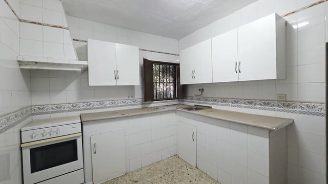 3 sovrum Finca/Hus på landet till salu i Canillas de Albaida med garage - 210 000 € (Ref: 10029563)