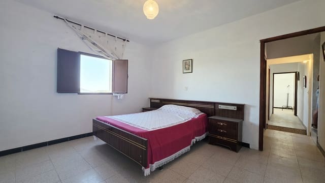 3 sovrum Finca/Hus på landet till salu i Canillas de Albaida med garage - 210 000 € (Ref: 10029563)
