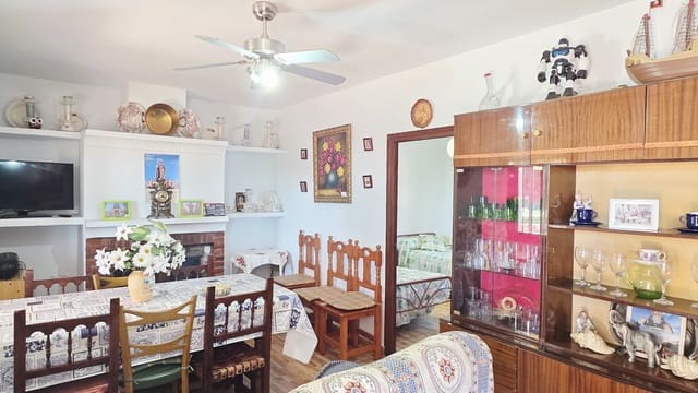 Grunde uden byggetilladelser til salg i Canillas de Albaida - € 375.000 (Ref: 10029564)