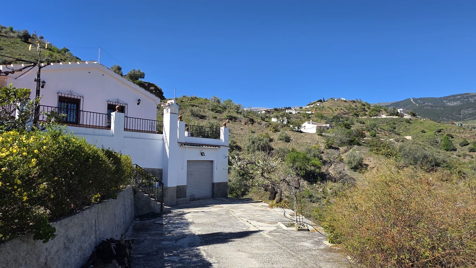 Grond te koop in Canillas de Albaida - € 375.000 (Ref: 10029564)