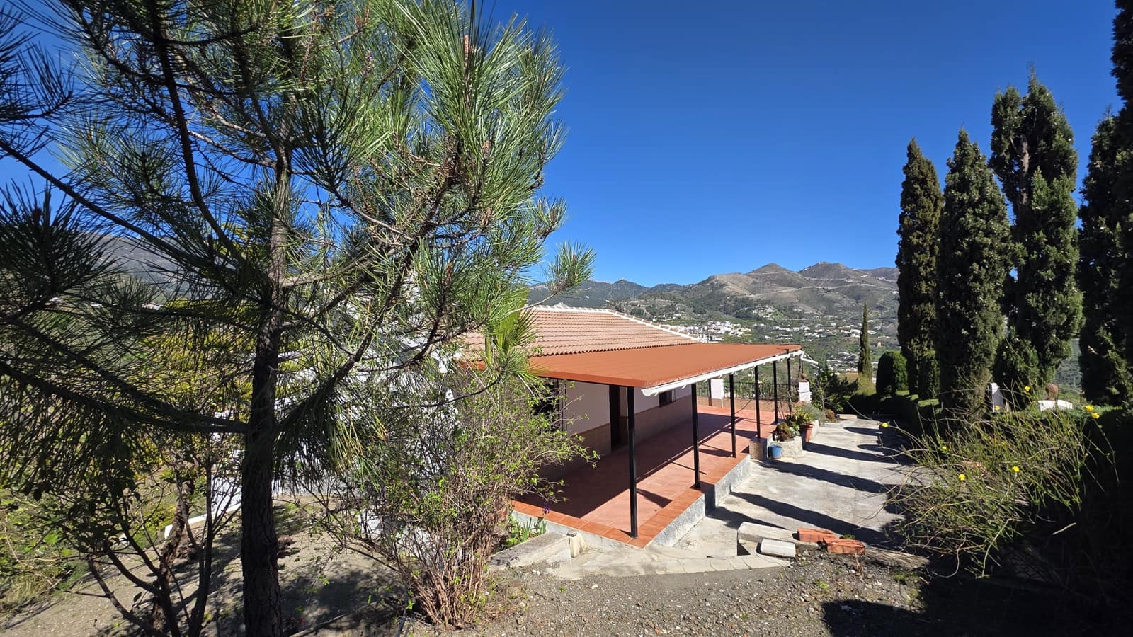 Grond te koop in Canillas de Albaida - € 375.000 (Ref: 10029564)