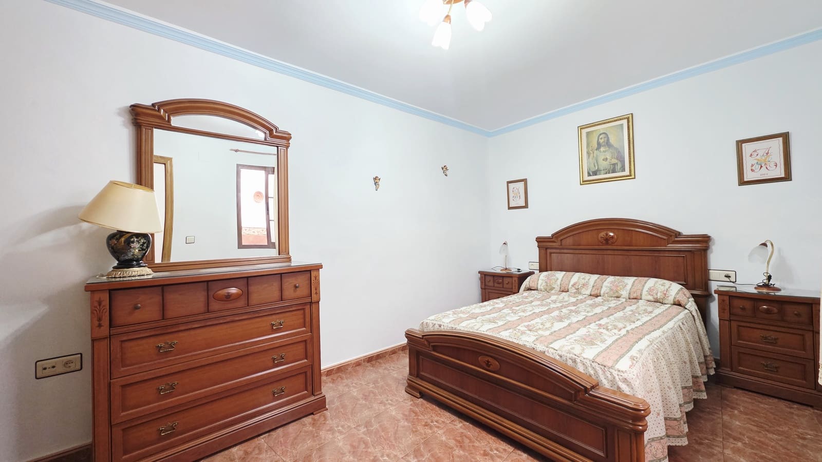 Adosado de 5 habitaciones en Archez en venta - 169.000 € (Ref: 10029565)