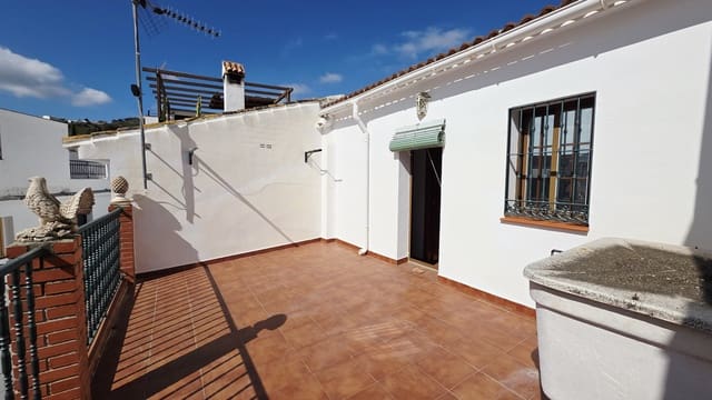 5 slaapkamer Rijtjeshuis te koop in Archez - € 169.000 (Ref: 10029565)