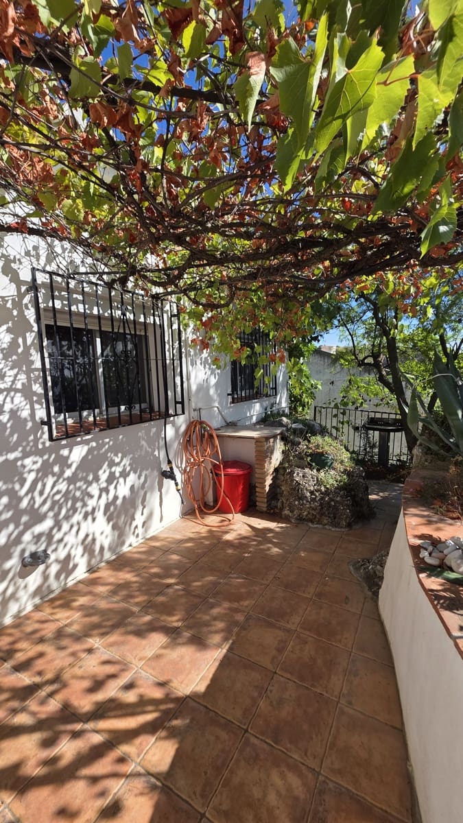 4 chambre Villa/Maison Semi-Mitoyenne à vendre à Competa avec garage - 389 950 € (Ref: 10034277)