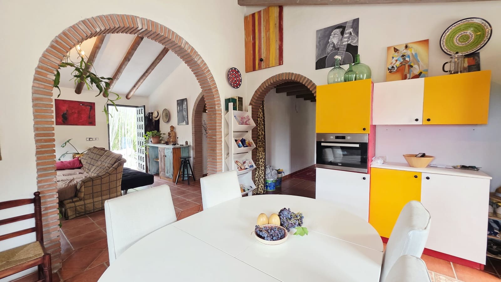 4 soveværelse Finca/Landehus til salg i Canillas de Albaida med swimmingpool - € 245.000 (Ref: 10076924)