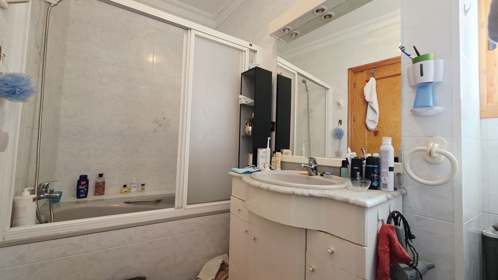 4 bedroom Apartment for sale in Canillas de Albaida - € 185,000 (Ref: 9872576)