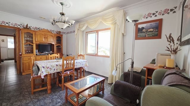 4 sypialnia Apartament na sprzedaż w Canillas de Albaida - 185 000 € (Ref: 9872576)