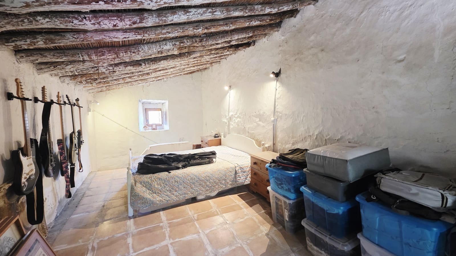 3 soverom Finca/Herregård til salgs i Canillas de Albaida med garasje - € 175 000 (Ref: 9872579)