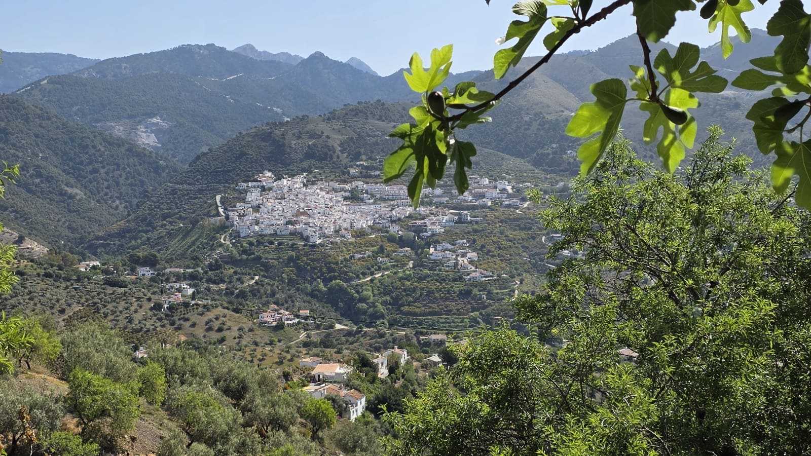 3 soverom Finca/Herregård til salgs i Canillas de Albaida med garasje - € 175 000 (Ref: 9872579)